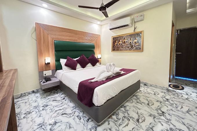 Residency in Swaraj deep 